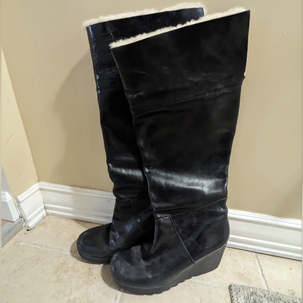 Women's winter lined wedge boots